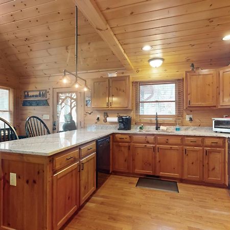 Blue Ridge Bear Bungalow Exterior foto