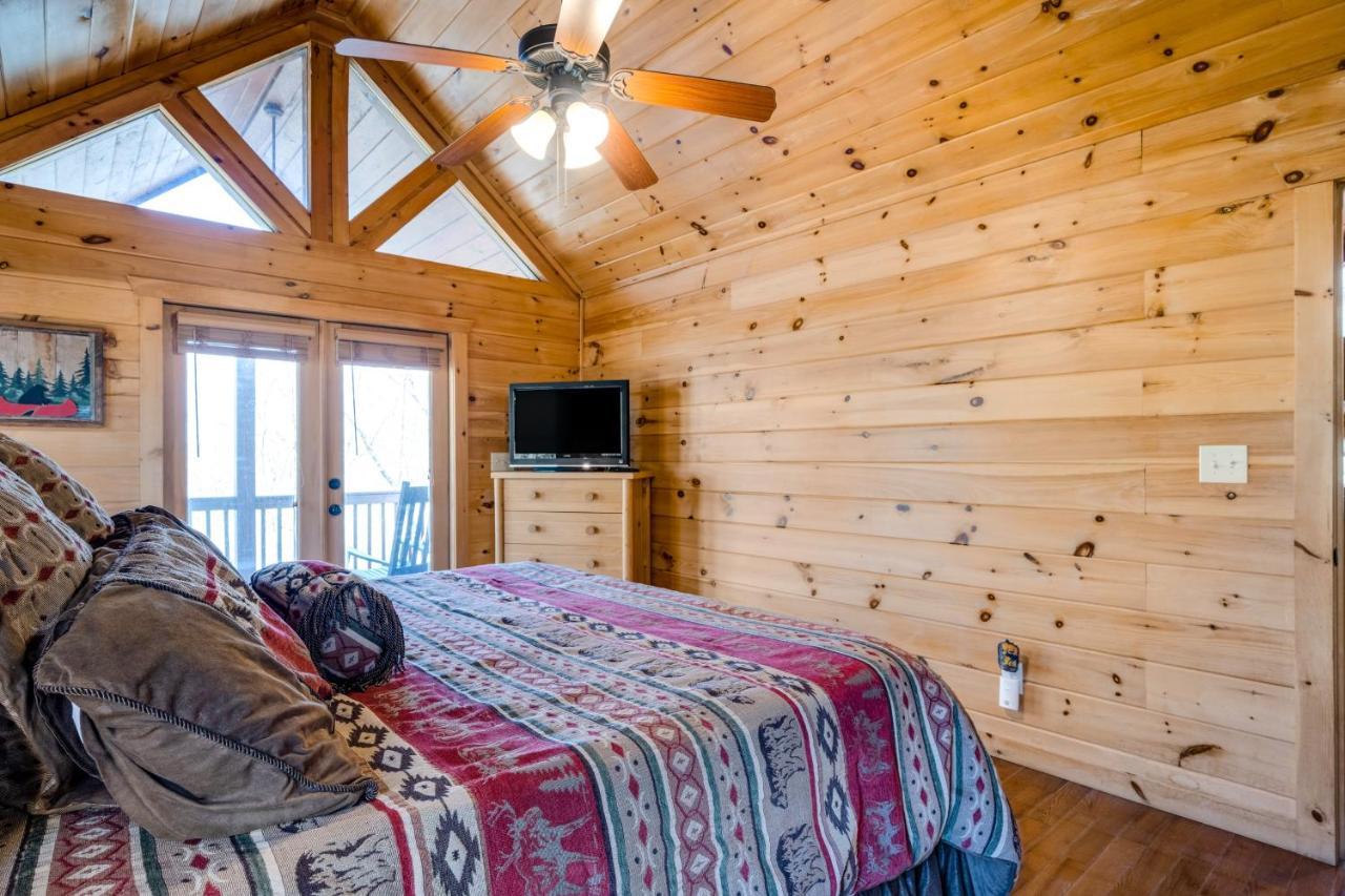 Blue Ridge Bear Bungalow Exterior foto